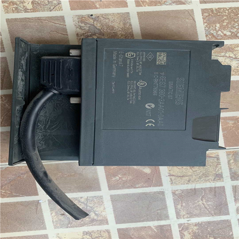 议~西门子PLC型号6ES7360-3AA01-0AA0  实物