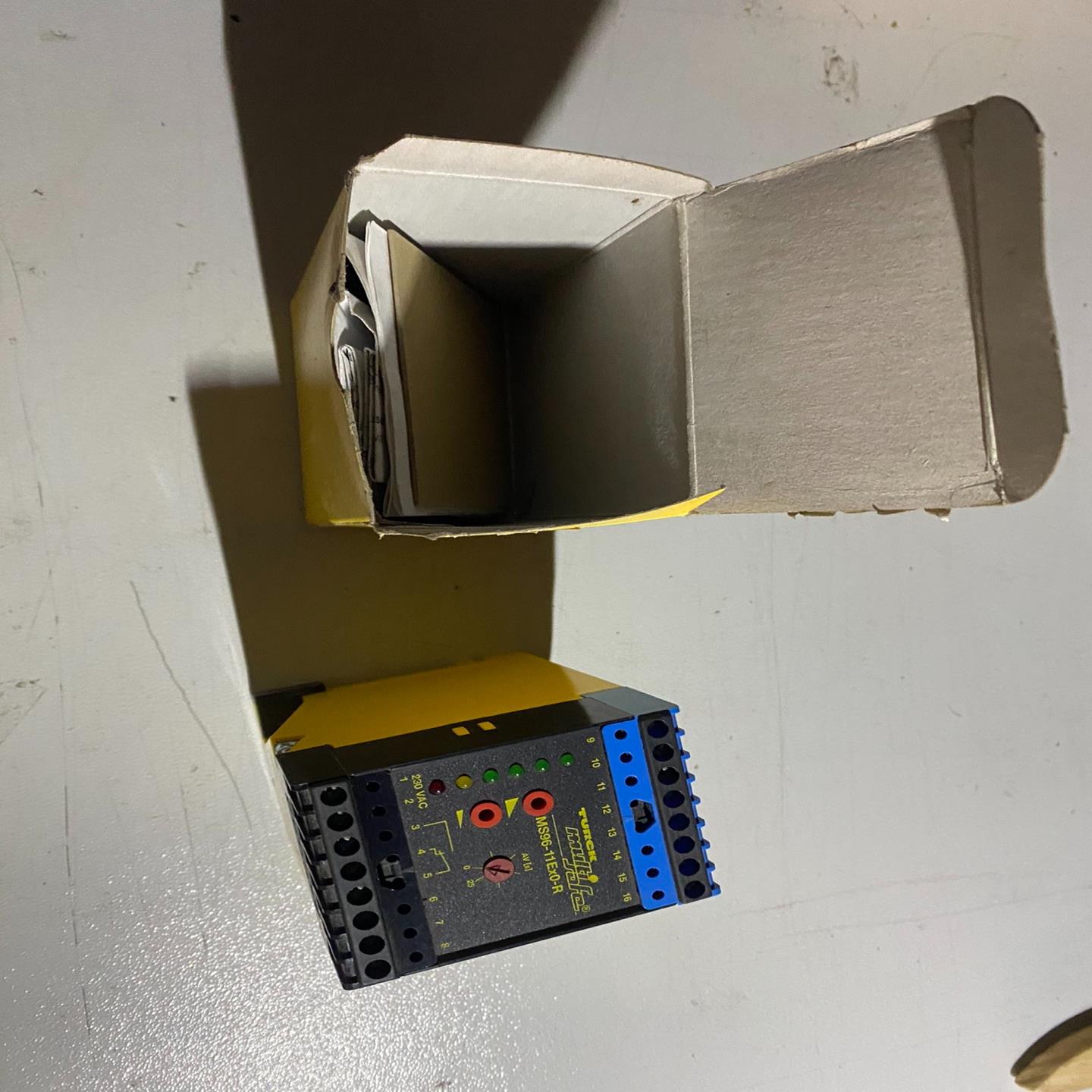 【顺庆】MS96-11EX0-R/230vac   图尔克控制器【议价】