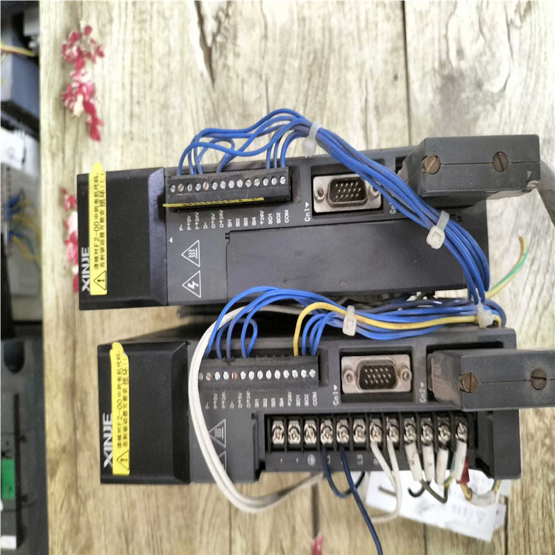 议~信捷伺服驱动器  DS2-20P4-AS