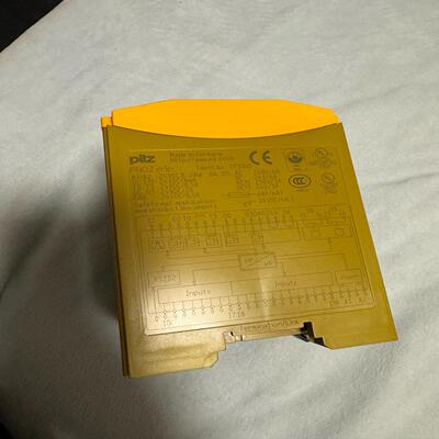 PILZ皮尔兹安全继电器PNOZ M1P 773100（耶耶电子）