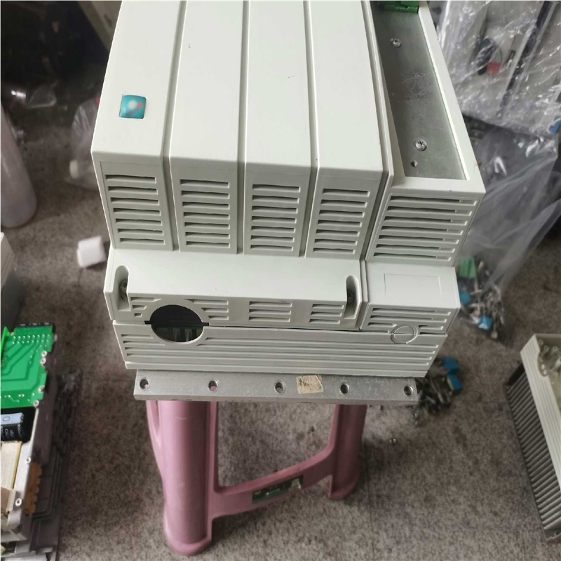 议~evf8222-c-v003伦茨变频器82系列380v