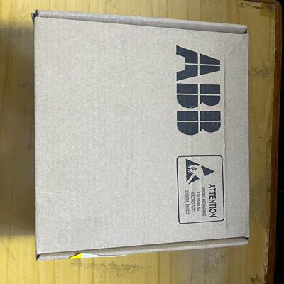 询价~AINT-02C ABB800变频器光纤信号板 原包装未