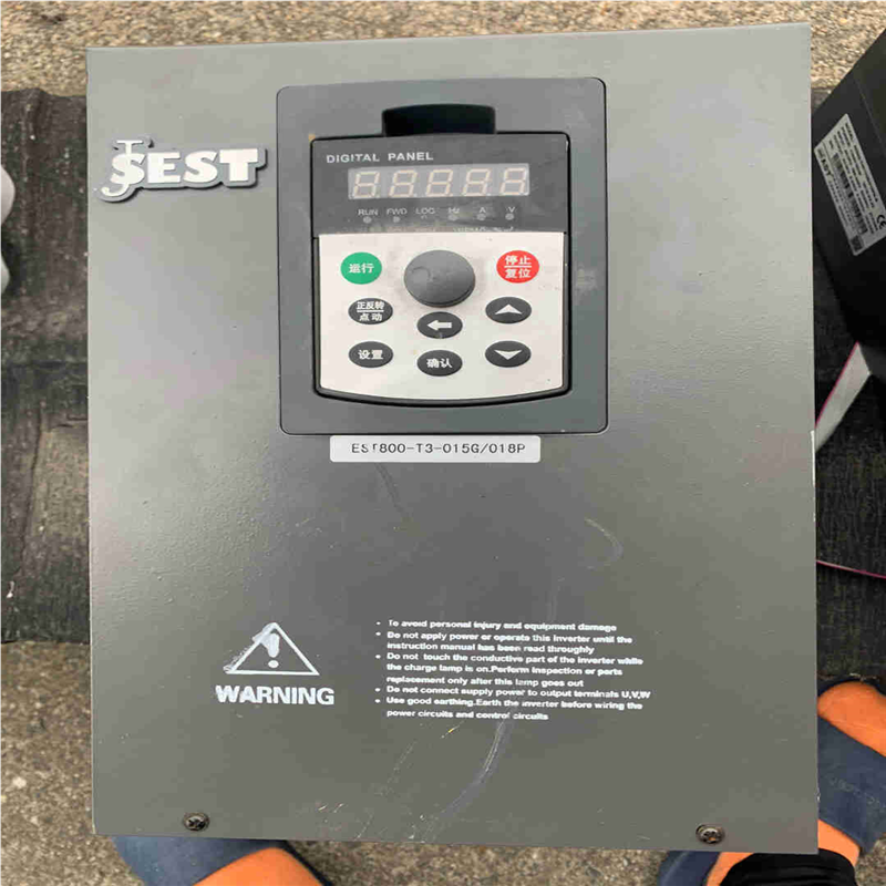 意斯特变频器EST800-T3-015G非常新，15kw~议价