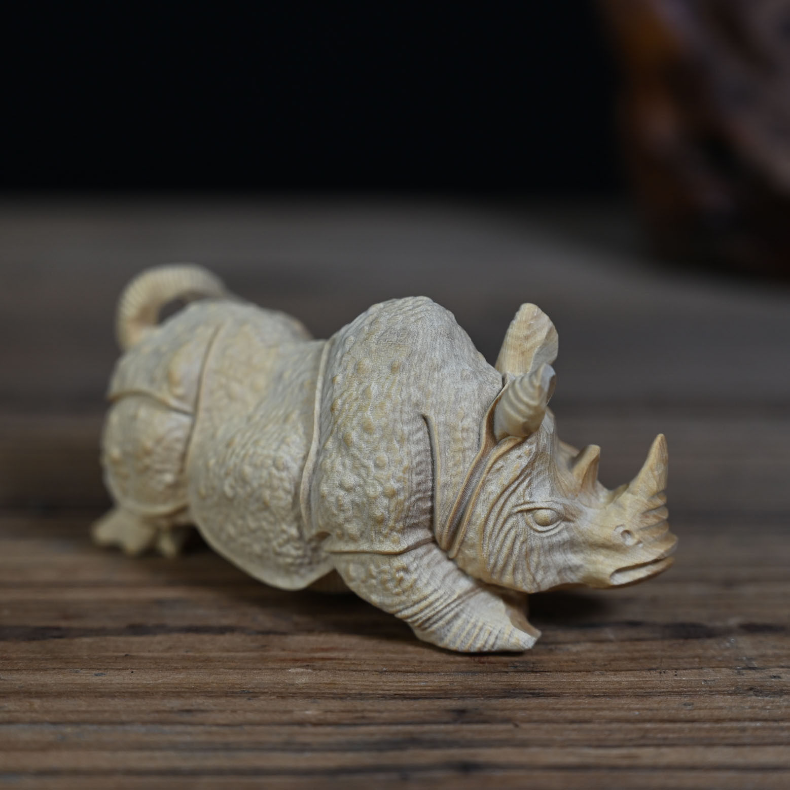 小叶黄杨木雕犀牛灵犀茶宠摆件