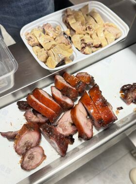 蜜汁鸡腿肉切块鸡304不锈钢商用熟肉切片机扣肉切片机