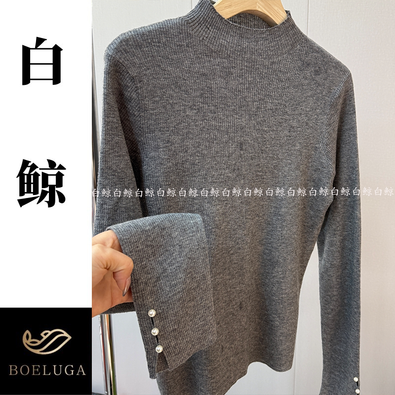 极简风灰色半高领针织衫女套头修身内搭设计感纽扣毛衣26AM0419