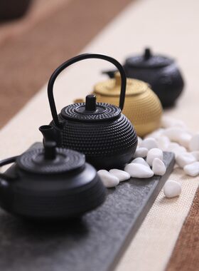 迷你小茶壶摆件 铸铁茶s宠铁壶把玩茶道配件 功夫茶具特价金色多
