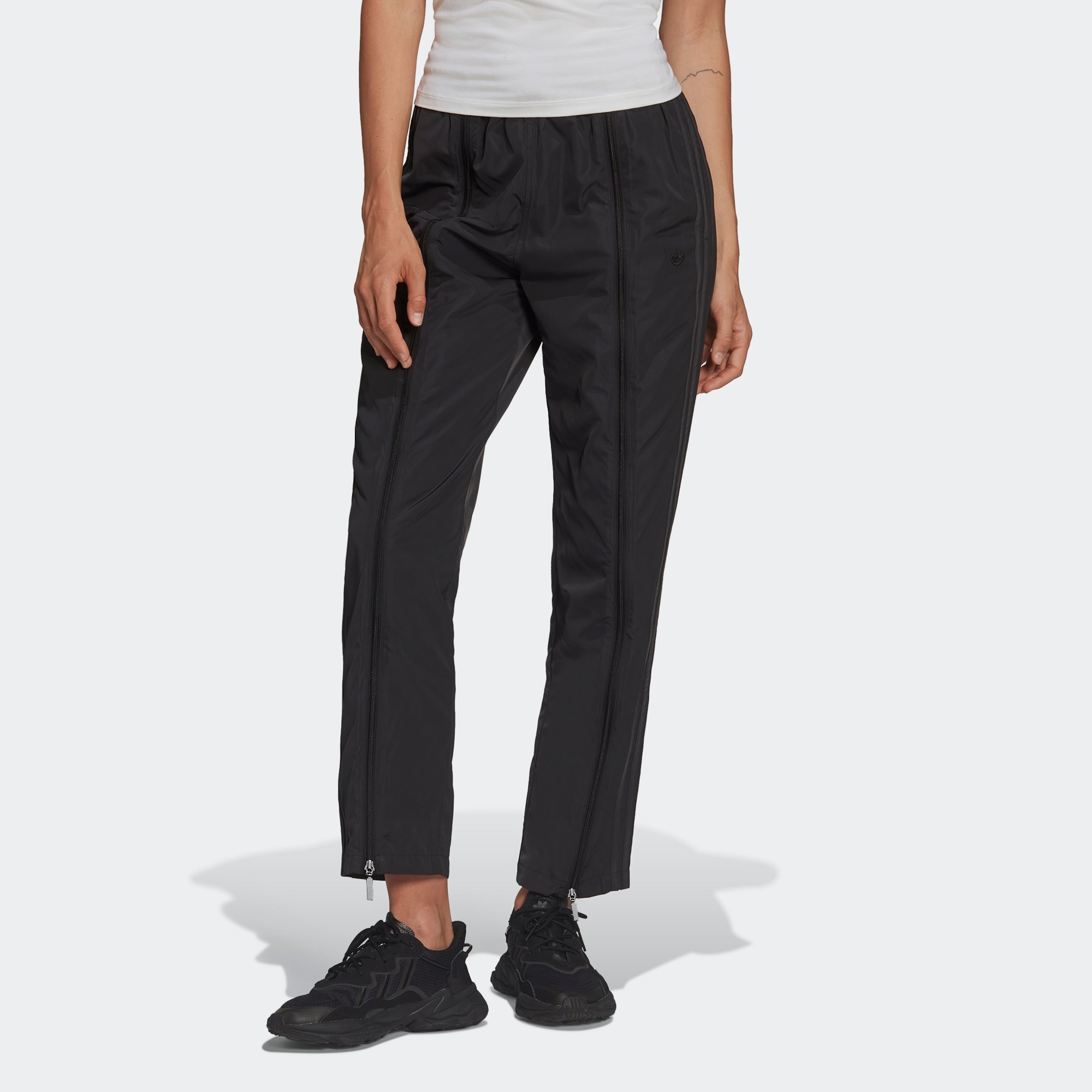 Adidas/阿迪达斯运动裤常规