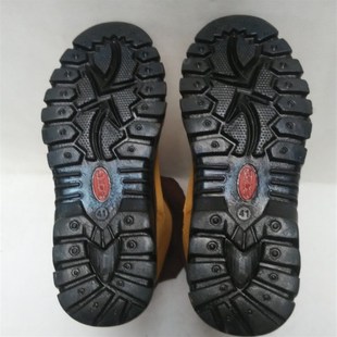 带毛劳保鞋 包邮 棉保暖喷砂鞋 防铁削 冬季 防护鞋 电焊鞋