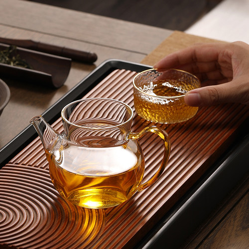 加厚耐高温玻璃公道杯分茶器功夫茶海壶型带嘴透明公Z杯家用创意