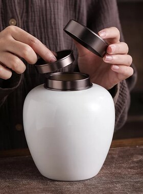 白瓷茶叶罐c羊脂玉大号钛铝合金盖茶叶密封罐家用干货防潮储存单