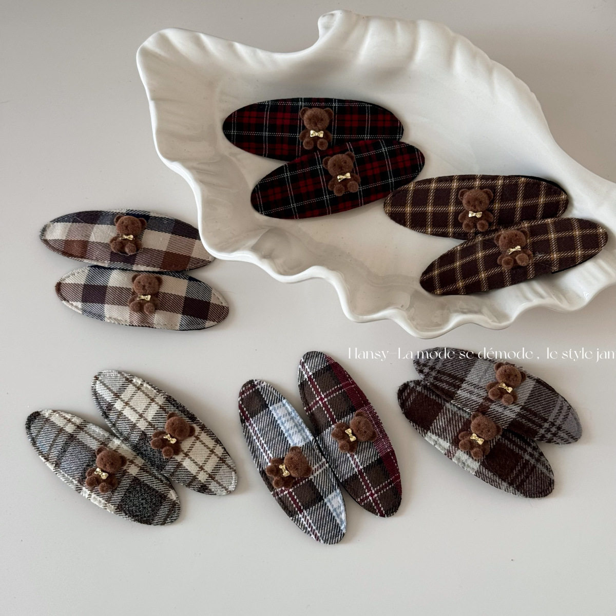 韩版可爱卡通植绒小熊布艺格纹侧边夹甜美椭圆刘海夹前额BB夹发饰