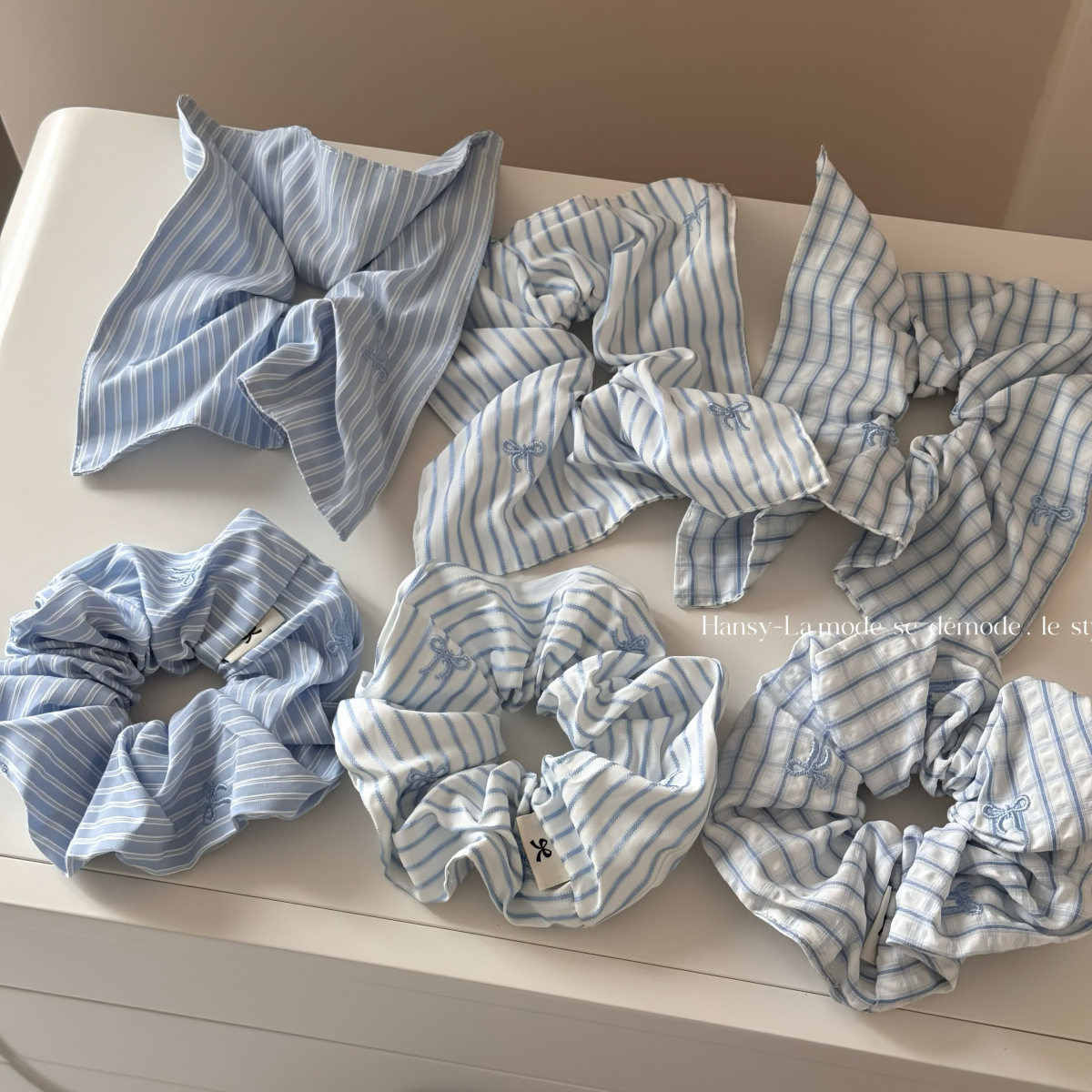 梦幻蓝色条纹刺绣蝴蝶结大肠发圈新款森系发箍时尚头绳发饰新款,饰品/流行首饰/时尚饰品新,发饰,淘宝优惠券,粉丝福利购,淘宝优惠卷