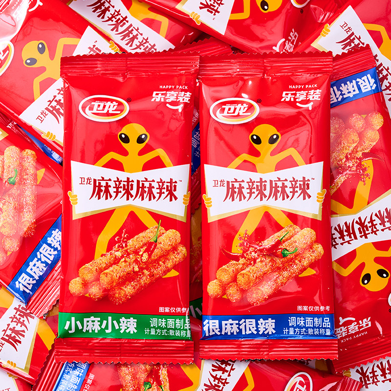 卫龙麻辣麻辣怀旧网红大面筋正宗很麻很辣小零食休闲食品好吃辣条