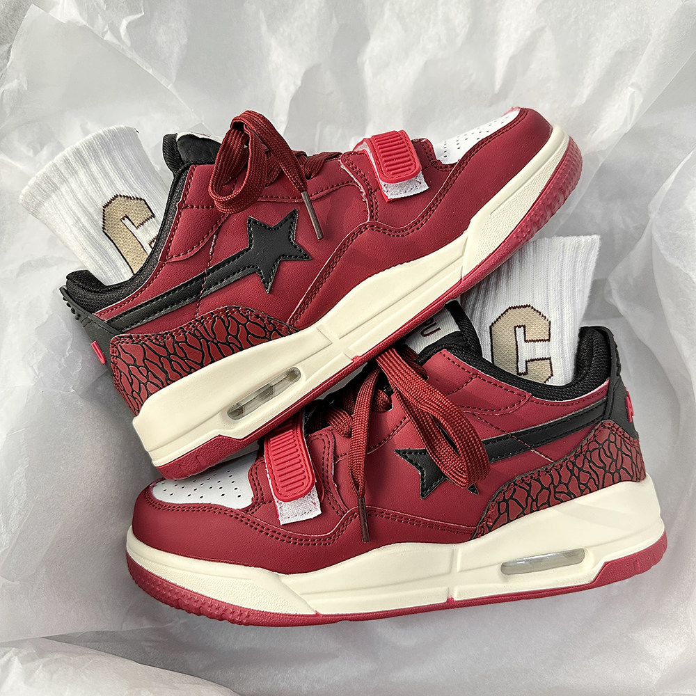 2026新款马年限定aj运动鞋男女情侣冬季ins红色板鞋增高加绒鞋子