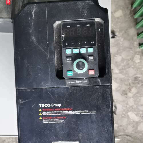 议价变频器  11kw  380v 一台，型号c310-