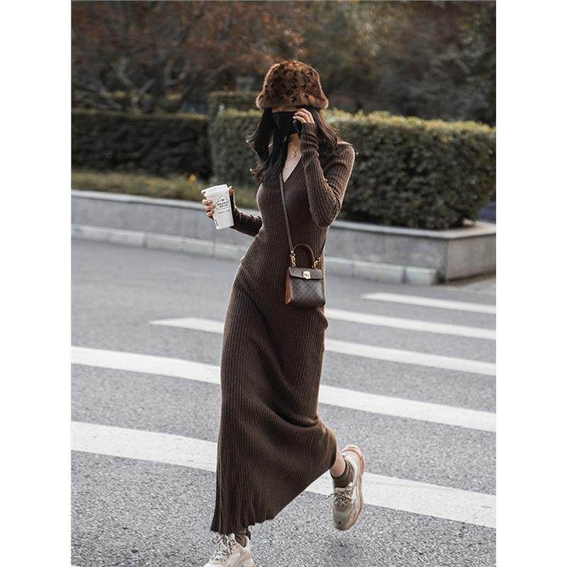 欧洲站冷淡系独特别致裙子2025惊艳高级感长款修身显瘦打底毛衣裙,女装/女士精品,连衣裙,淘宝优惠券,粉丝福利购,淘宝优惠卷