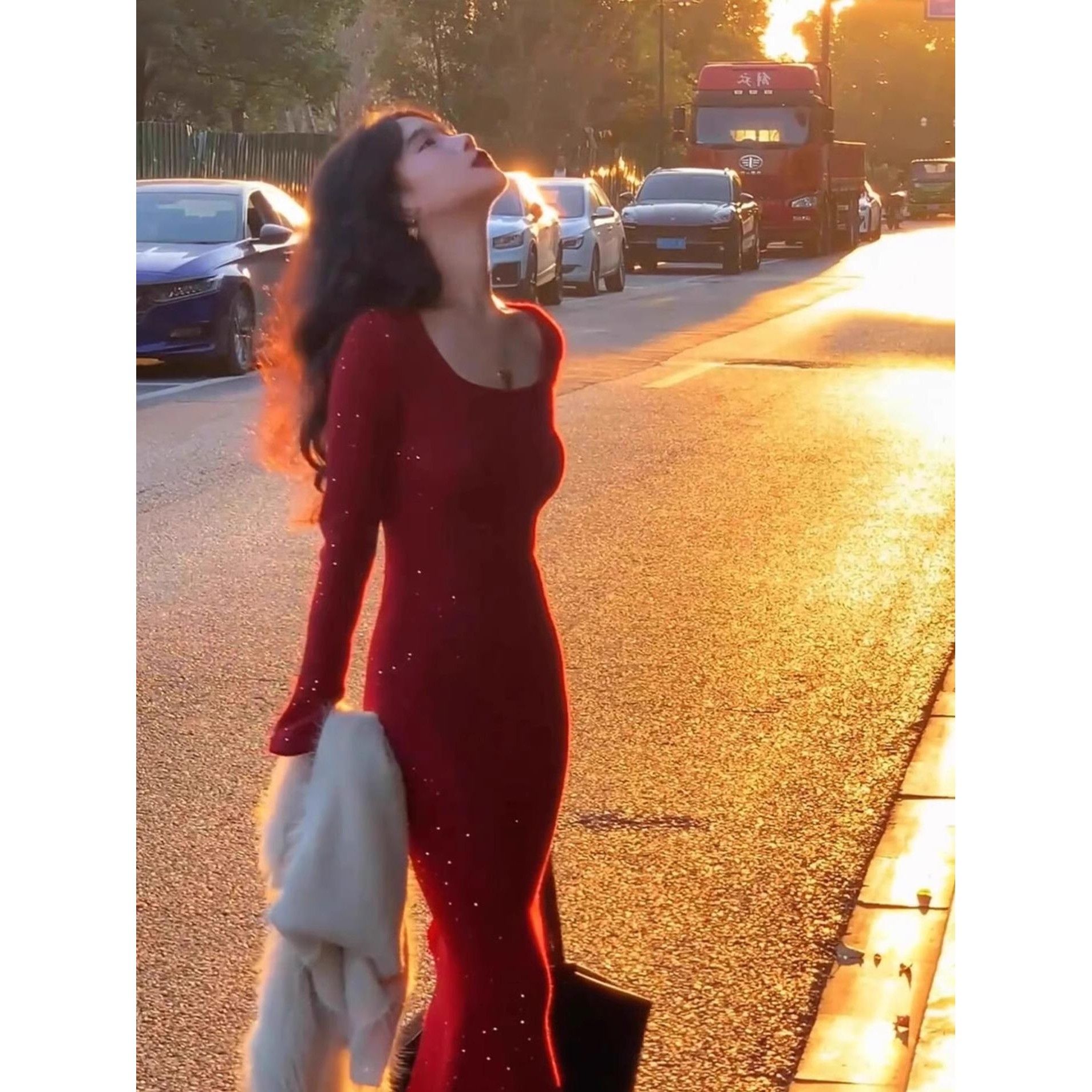 XZOXZO喜庆穿搭订婚礼服配大衣内搭气质修身红色针织连衣裙女秋装