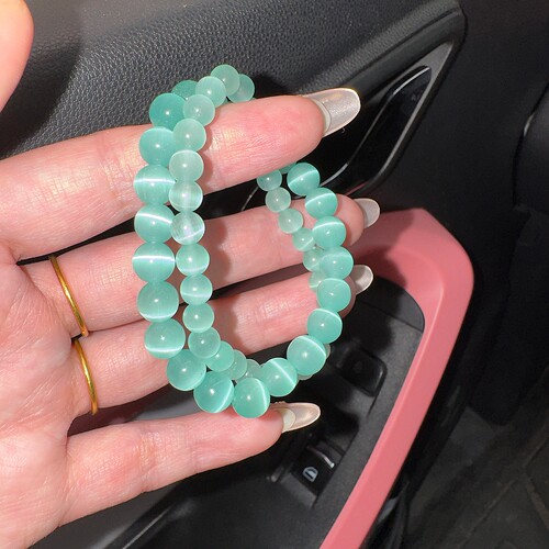 薄荷曼波绿色冰透猫眼石手链女