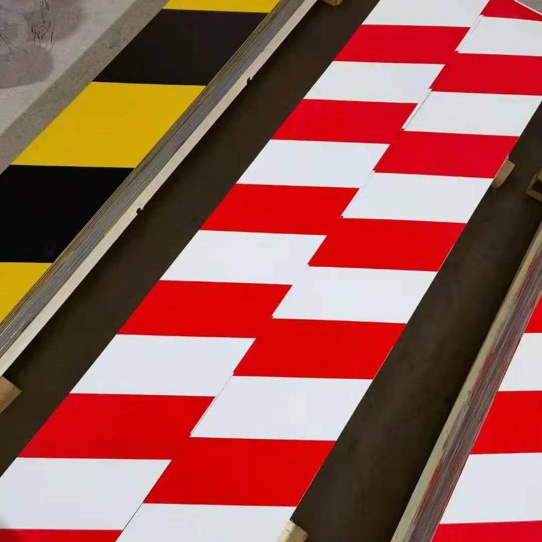 建筑工地挡脚板踢脚板脚手架外架踢脚线镀锌铁皮警示带楼层隔厂家