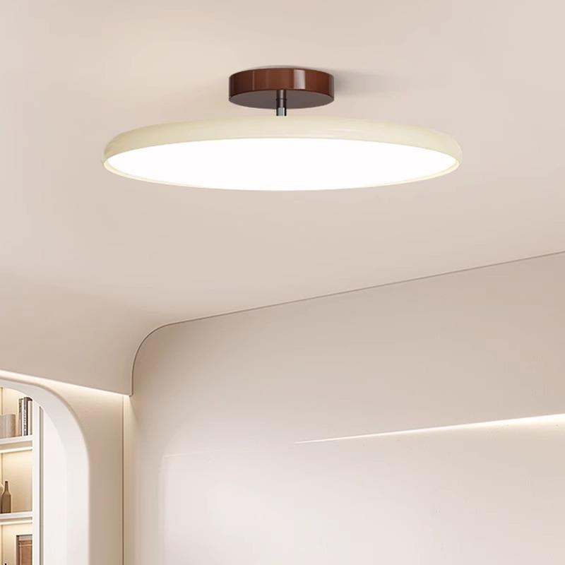 汇园卧室灯奶油新款现代简约可旋转护眼灯具儿童房间吸顶灯E