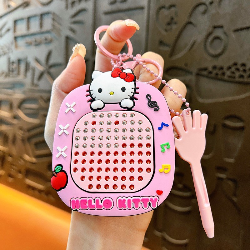 凯蒂猫解压磁吸钢珠画板钥匙扣HelloKitty可爱书包挂件汽车钥匙链