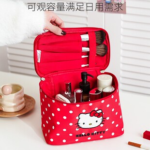 Kitty圆点化妆包凯蒂猫大容量高颜值收纳包kt猫旅行洗漱包女可爱