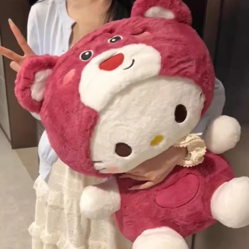 日本进口草莓熊hellokitty玩具