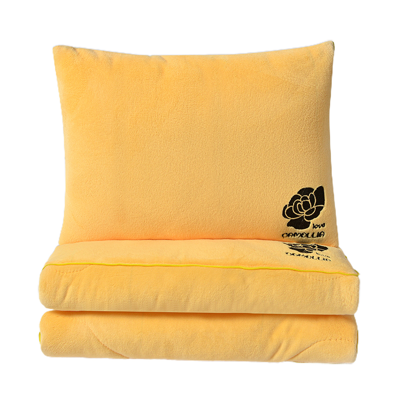 长方形抱枕被子两k用加厚保暖二合一午睡被可折叠车用靠枕靠垫冬