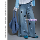 宽松显瘦牛仔裤 三与十三 复古水洗蓝毛巾底刺绣款 夏季 晴川云影