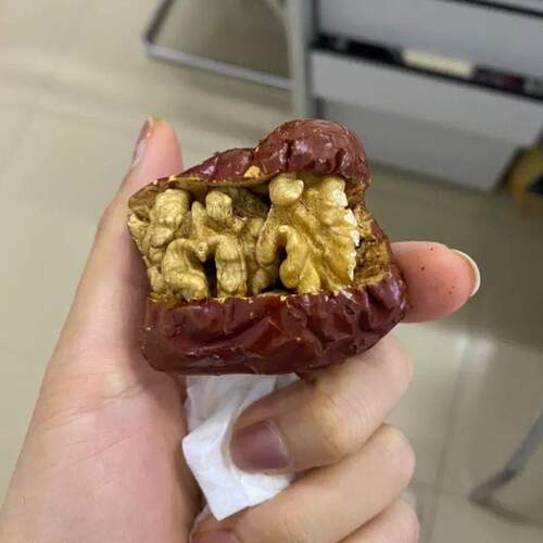 新疆枣大D500g夹核桃仁红枣和田夹核桃葡萄干独立小包装解馋小零