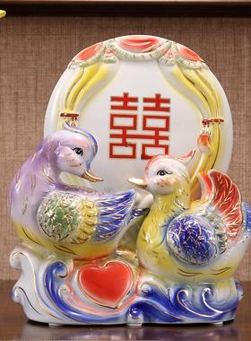 祝福陶瓷鸳鸯摆件百年好合中式结婚礼品卧室情侣送礼家居装饰品
