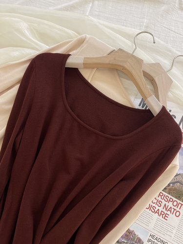 古妃秋季磨毛新款纯色方领长袖t恤女弹力内搭薄款修身显瘦打底衫