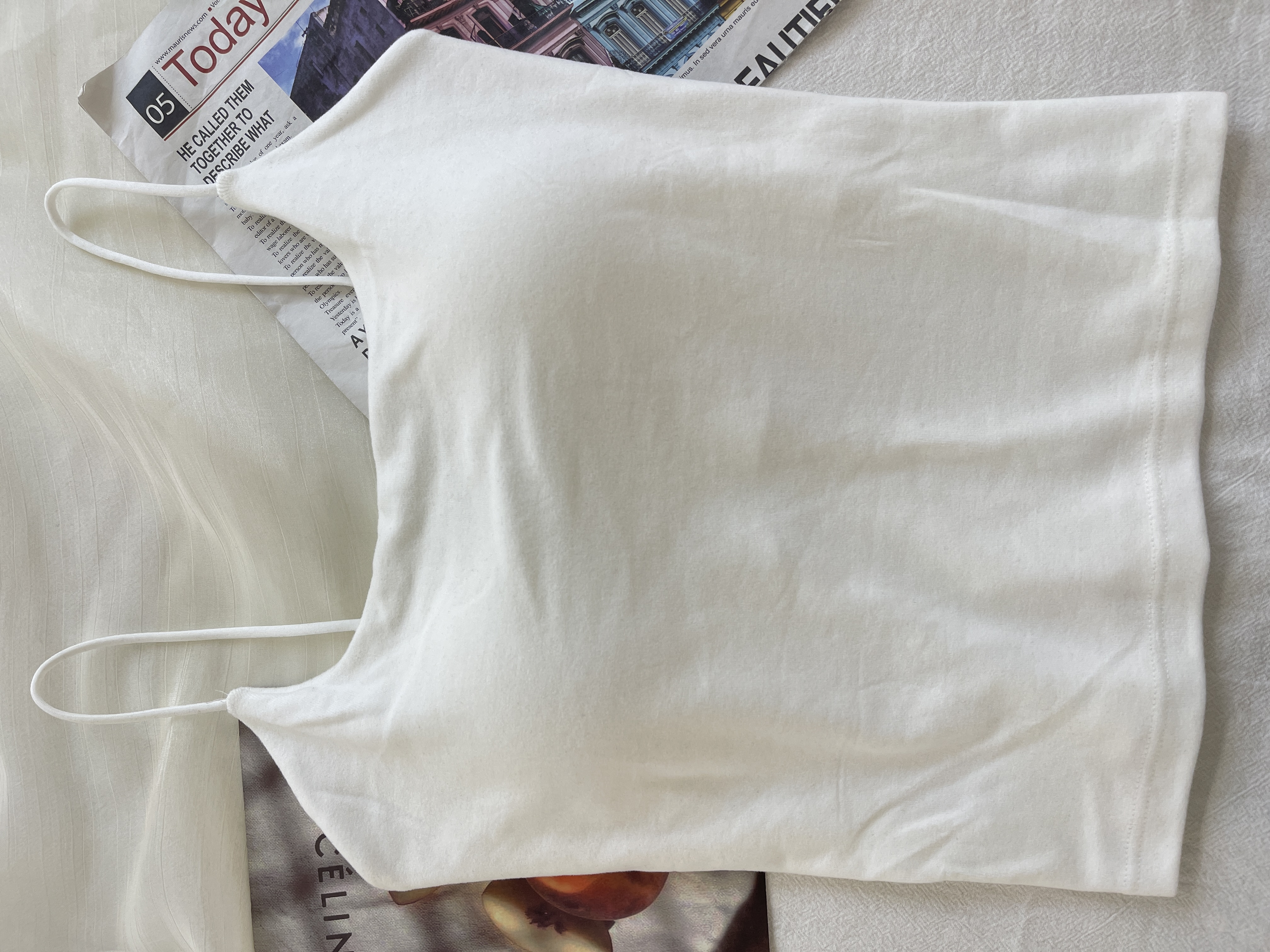 古妃秋冬加厚磨毛美背肩带吊带背心细女带胸垫内搭修身打底免文胸