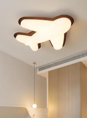 护儿童房灯新中式现代简GFZ约卡通飞灯具胡桃木色高亮眼led卧机室