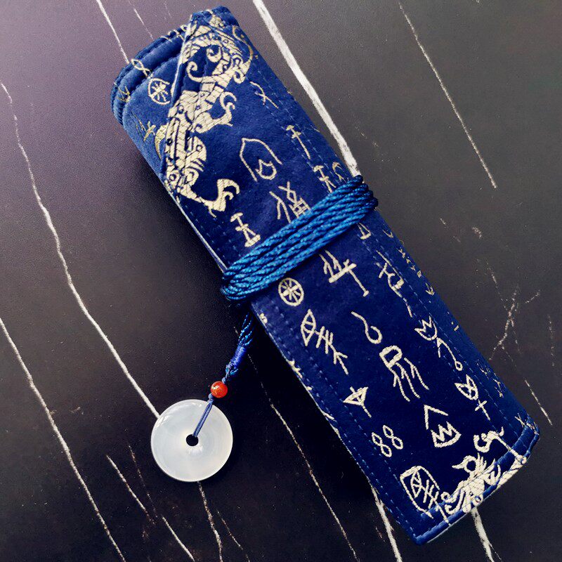 一诺千金新款手作 甲骨文字 织锦缎手工钢笔中国风笔帘古风卷笔袋