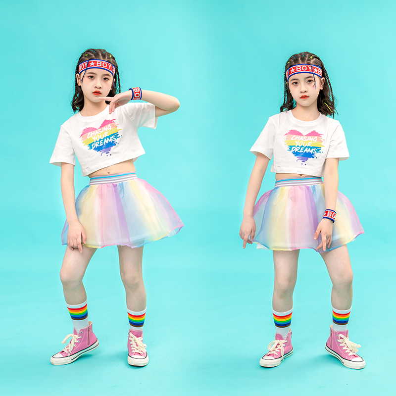 六一儿童街舞表演服夏季短袖小学生男女童舞台演出衣服幼儿园班服