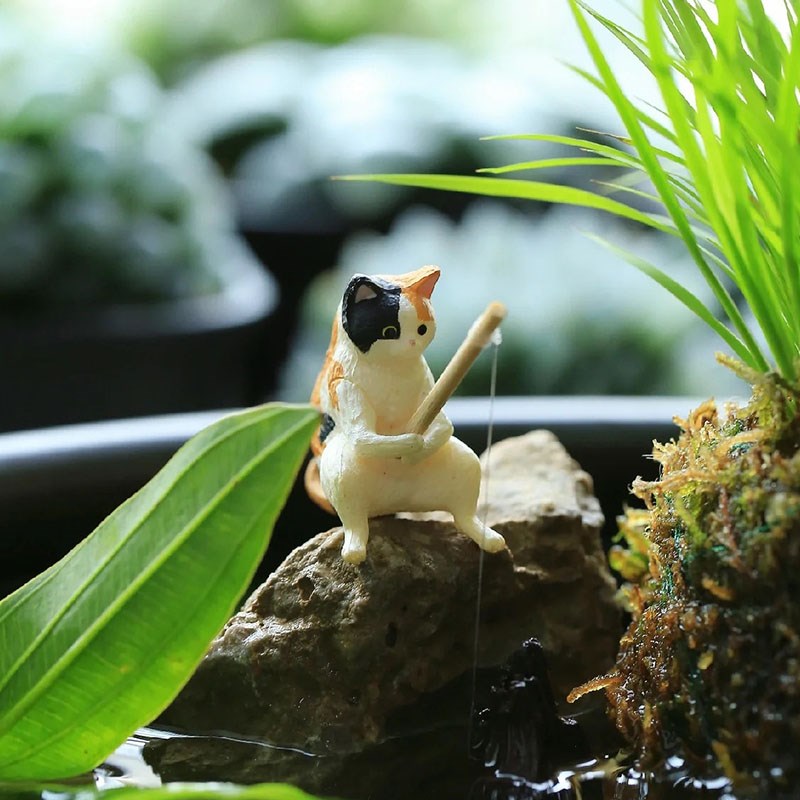 现货速发鱼缸钓鱼猫悬挂创意造景摆件桌面适用钓鱼好天气迷你装饰