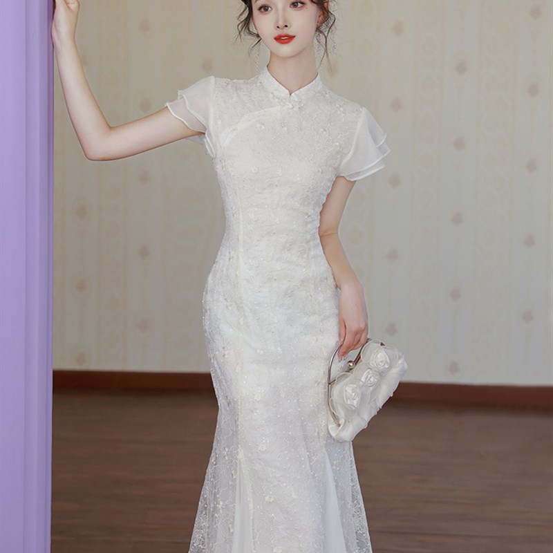 现货速发白色轻婚纱领证登记小礼服鱼尾连衣裙子新中式晨袍订婚旗