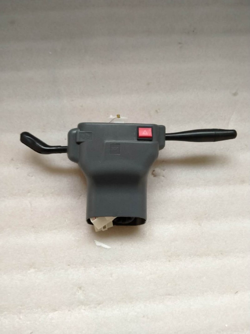 速发五转农用三轮车开件,五征奥翔1600组合开关 大灯配关 征向开