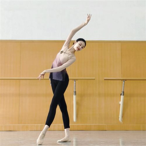 速发芭蕾莫代打舞蹈裤古典舞尔底裤黑萝九分练功裤紧身舞色卜裤