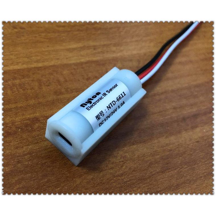 门碰开关 led橱柜灯衣柜60w12V 门碰感应开关 开门即亮 关门即灭