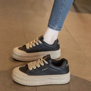 真皮厚底白色女式增高鞋2025春秋新款透气饼干鞋品德训练运动休闲