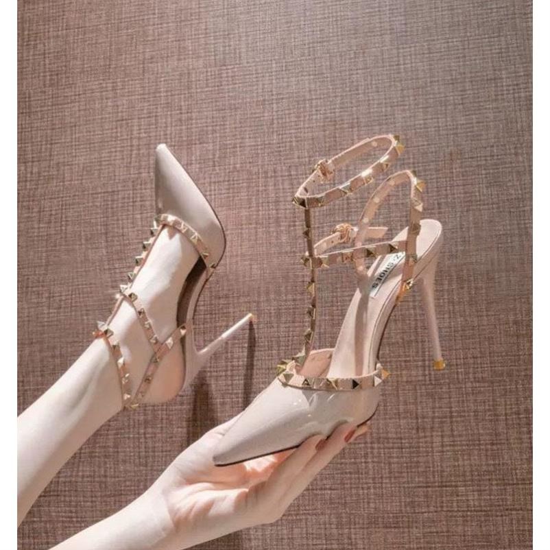 鞋名媛性感高跟鞋床上sm调情凉鞋御姐鞋攻速铆钉大码单鞋女