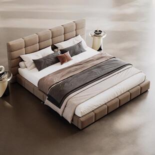 意式极劳伦布艺YUY主床高端卧双人床1.8*2米简大斯床磨砂布软包婚