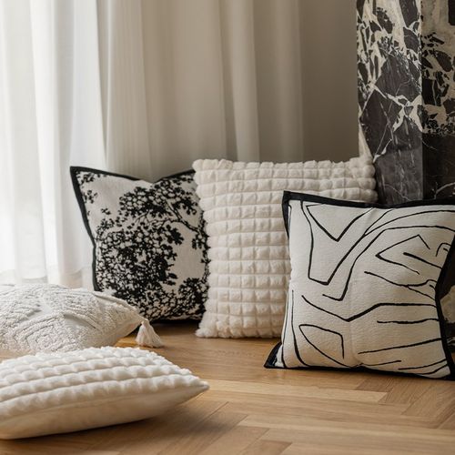 设计师样板间抱枕法师简约高级轻奢风客厅沙发靠枕侘寂风腰枕靠垫