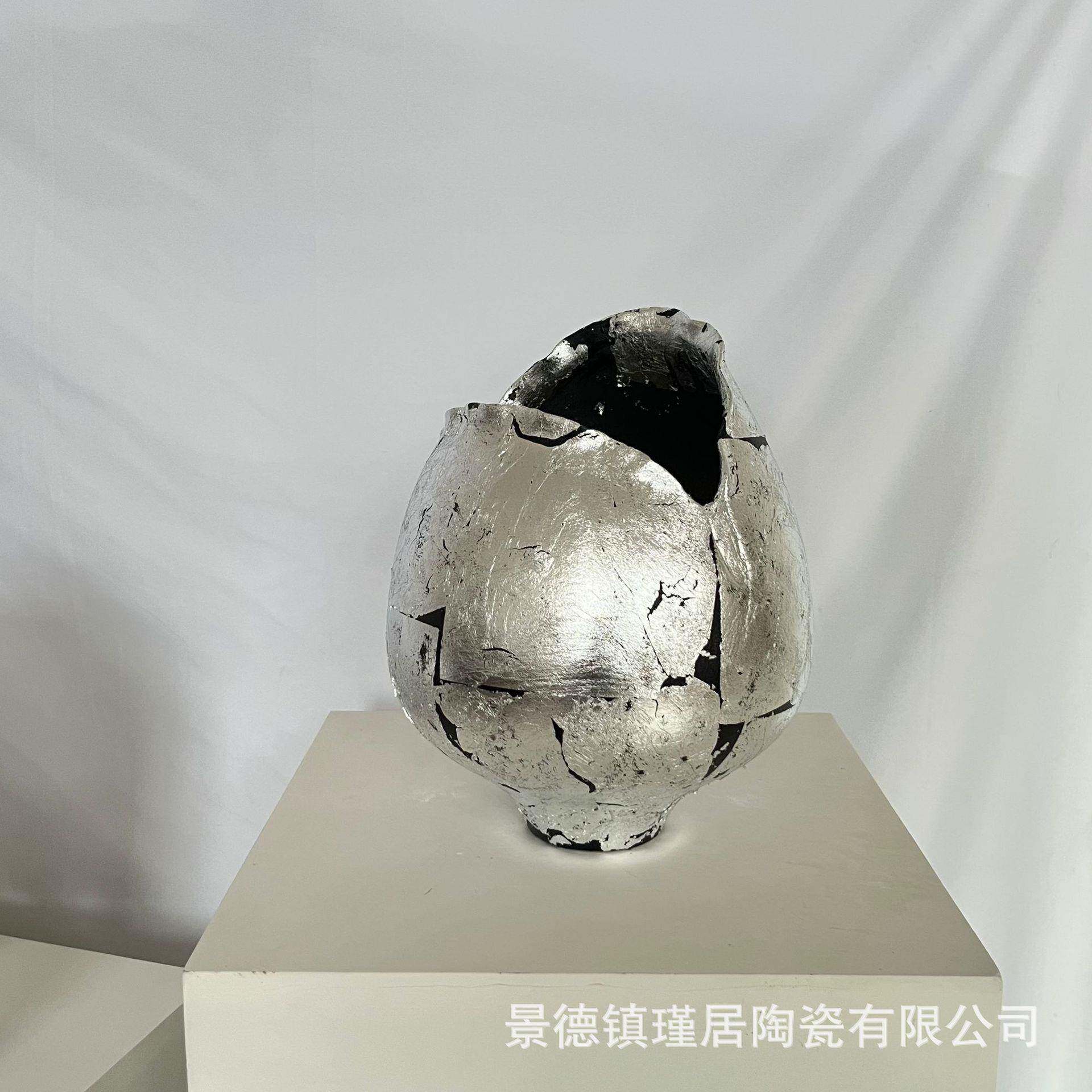 轻奢风手作陶瓷花器银箔极简风软装搭配异形创意台面花瓶摆件