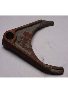 PC11-17-40YM1适用于马自达FML3代/H2/7160拨叉波箱3/4挡MT