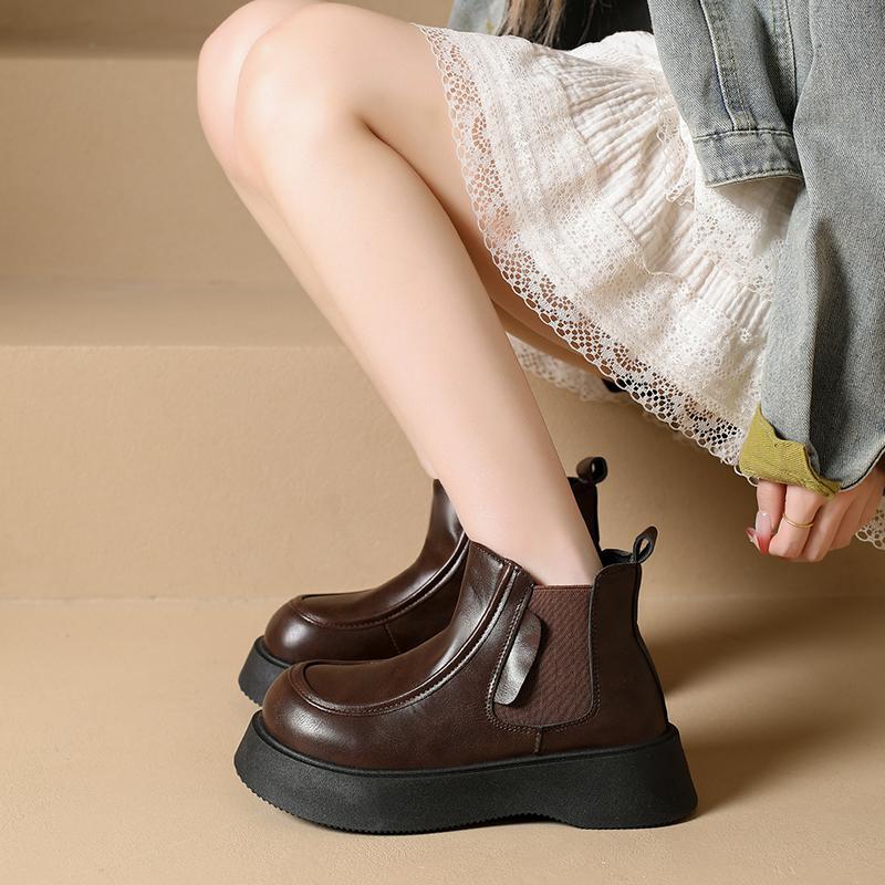 日本品质短筒靴女2025秋冬季新款休闲圆头皮面勃肯鞋女厚底增高马