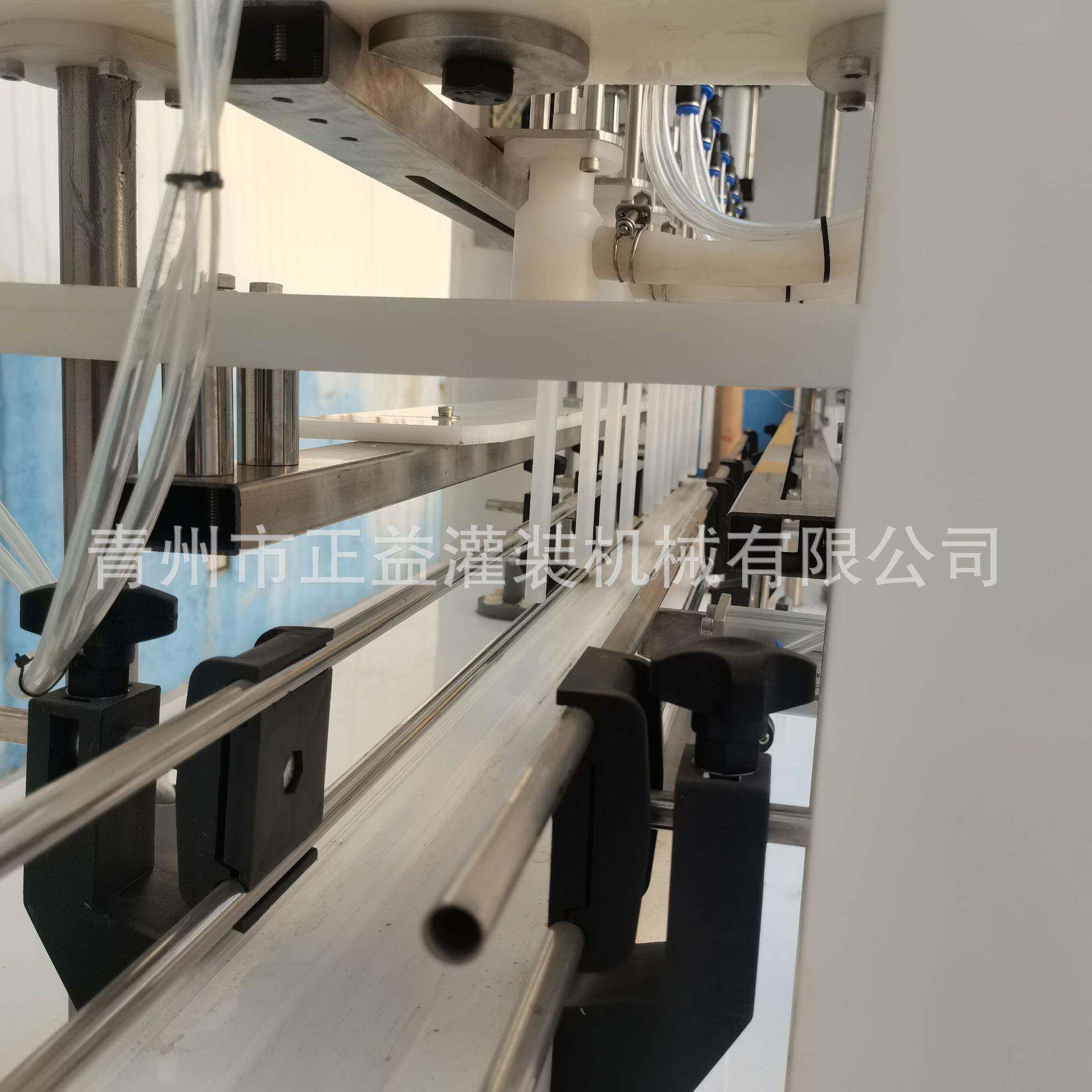 84消灵毒液酒精净消毒975液灌装机装油烟洁厕防腐灌装机直线自流